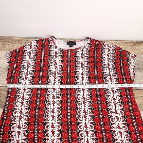 J. Jill Wearever Red Floral Scoop Neck Cap Sleeve Top - Picture 5 of 9